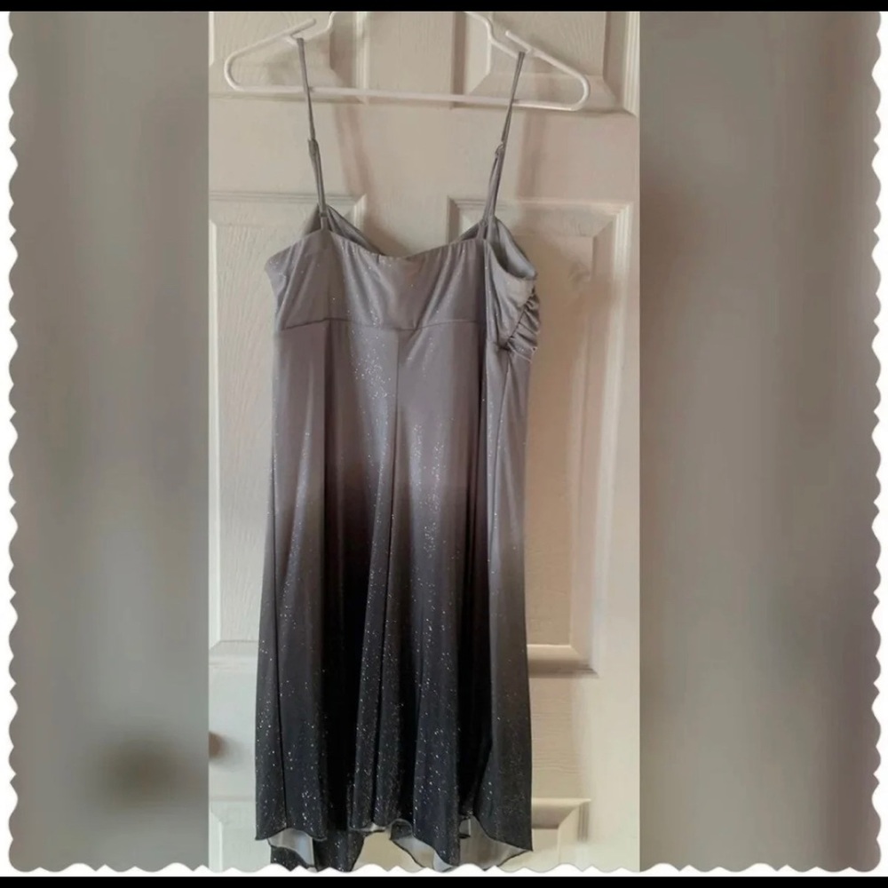 STUDIO Y DRESS Prom/homecoming - Picture 2 of 5